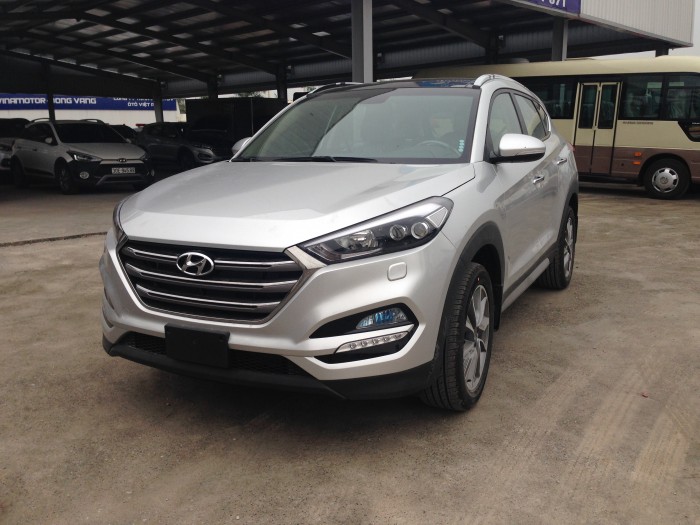 Bán Hyundai Tucson 2.0 2018. giá ưu đãi, giao xe ngay