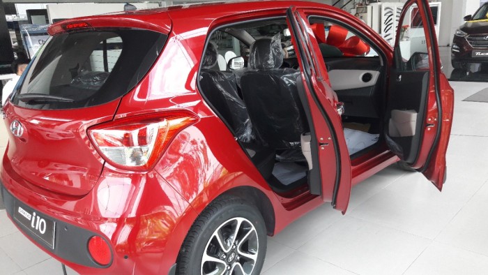 Chương Trính Bán Giá Gốc , Khuyến Mãi 65 Tr Khi Mua I101.2l Hatchback 2017