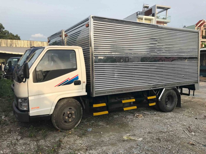 Chỉ cần 80tr có ngay xe tải 2T3 Isuzu