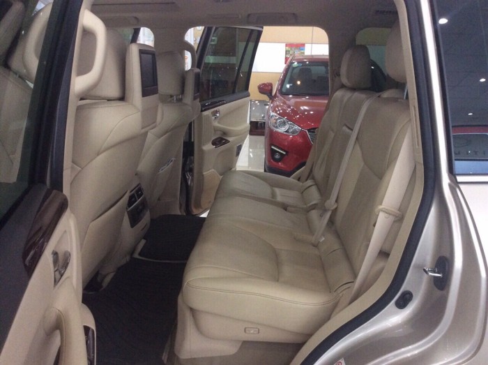 BÁN LEXUS LX570 màu vàng sản xuất 2015, xe biển Hà nội siêu đẹp, chạy cực ít
