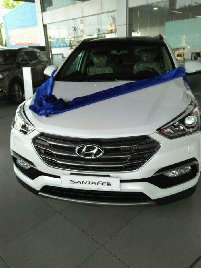 Hyundai Santafe 7 chỗ, giảm giá cực sâu tại Hyundai Vũng Tàu