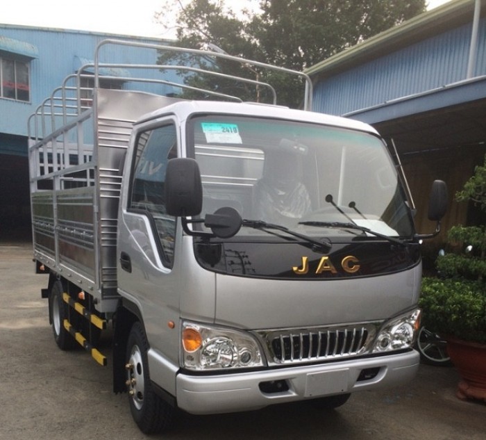 Xe tải nhẹ Jac 2t4, 2400kg thùng dài 3m720 ô tô Phú Mẫn