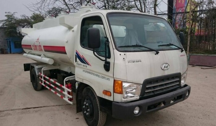 Xe chở xăng dầu Hyundai Hd700 9 khối
