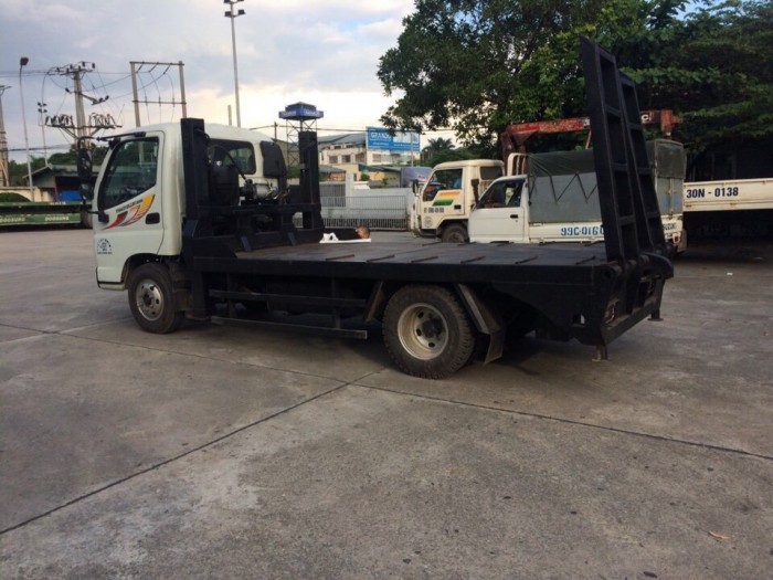 Xe phooc chở máy gặt máy máy xúc Thaco 5 tấn