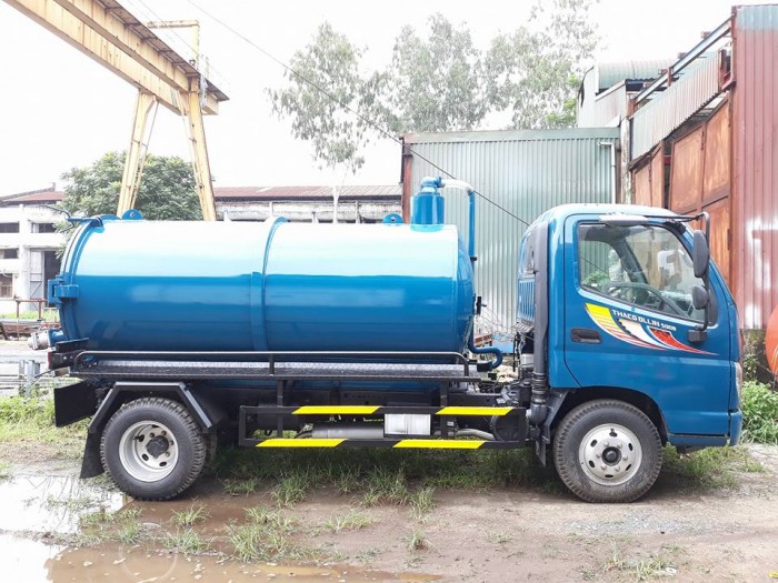 Xe hút chất thải 4 khối thaco