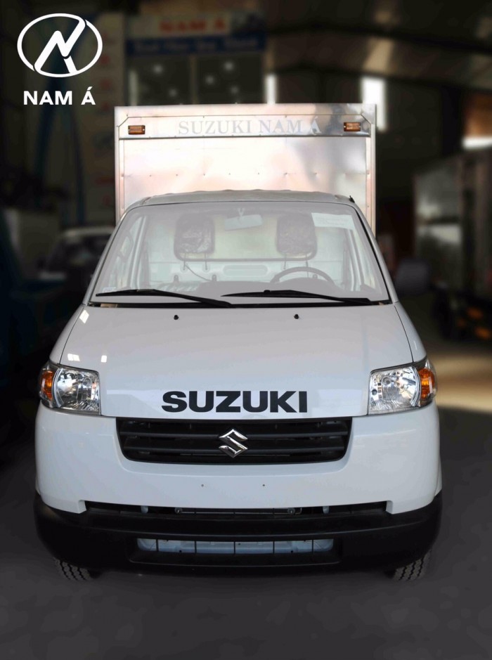 Suzuki 750 kg xe tải nhỏ vào thành phố