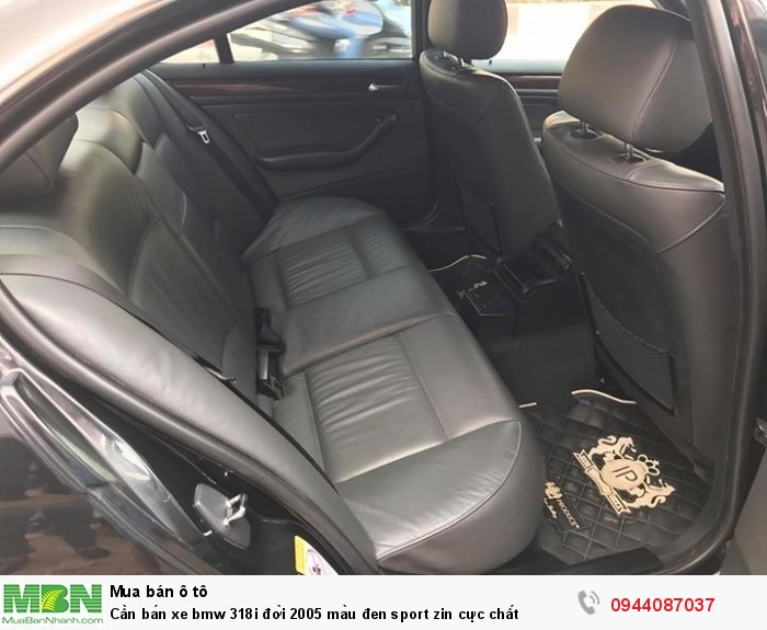 Cần bán xe bmw 318i đời 2005 màu đen sport zin cực chất
