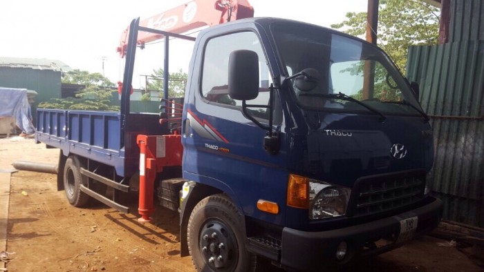 Xe tải hyundai Hd650 gắn cẩu Unic 3 tấn 3 đốt mới