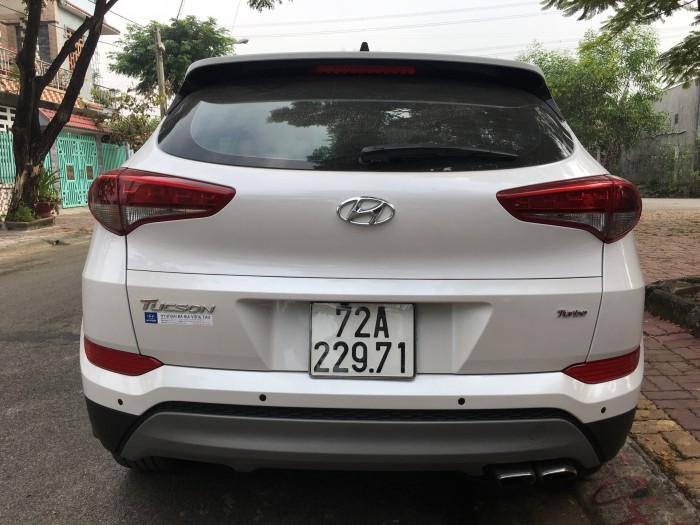Xe tucson giá 760 triệu TRẢ GÓP THỦ TỤC ĐƠN GIẢN và nhanh chóng giao xe ngay