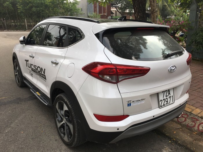 Xe tucson giá 760 triệu TRẢ GÓP THỦ TỤC ĐƠN GIẢN và nhanh chóng giao xe ngay