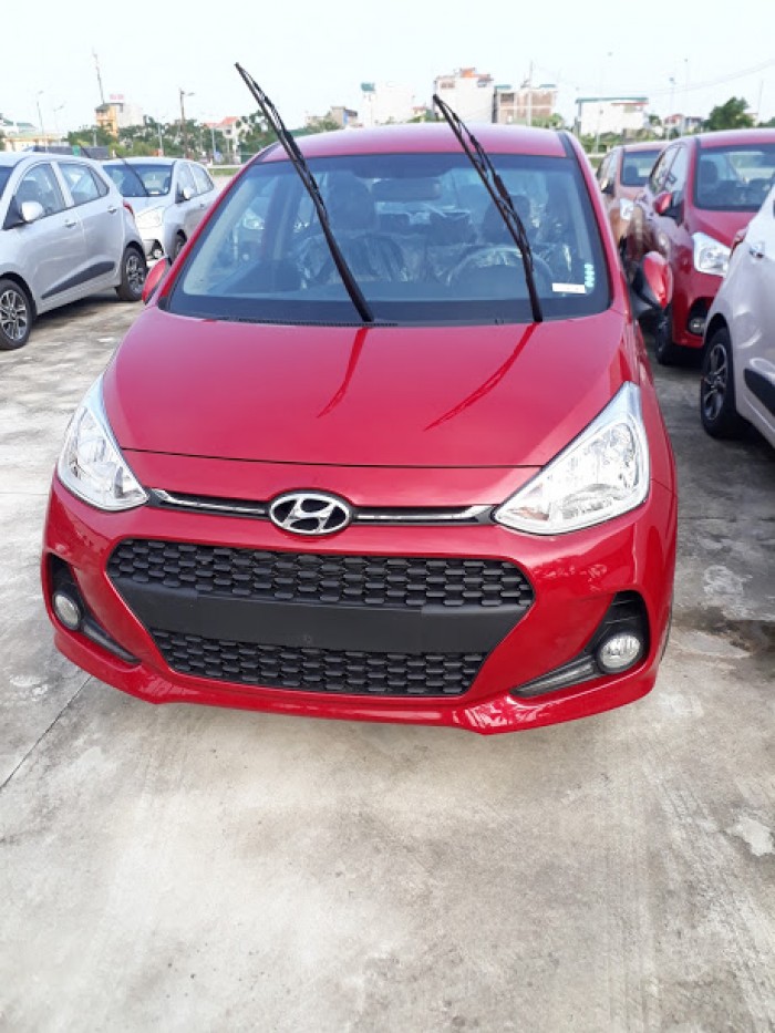 Hyundai i10 1.0 MT giá hấp dẫn. giao xe ngay