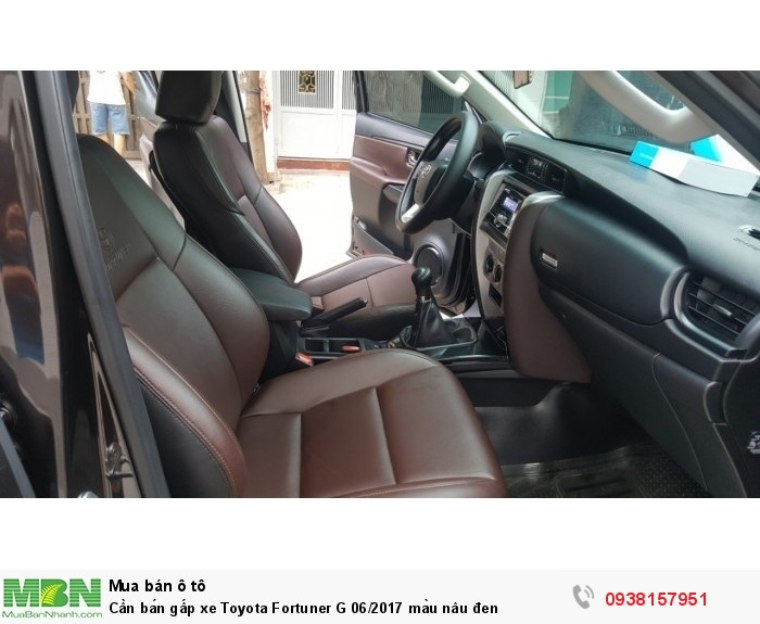 Cần bán gấp xe Toyota Fortuner G 06/2017 màu nâu đen