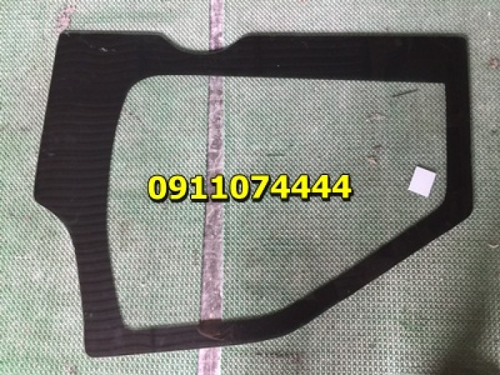 Kính chết dưới cửa Komatsu PC Galeo