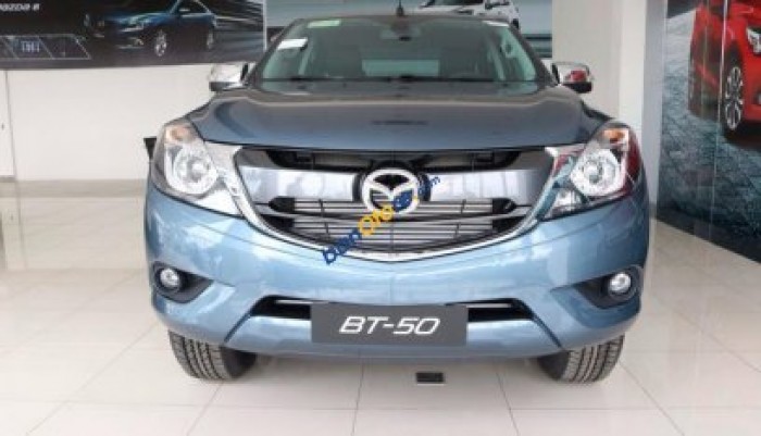 Cần bán Mazda BT 50 2.2 MT 2018  nhập khẩu