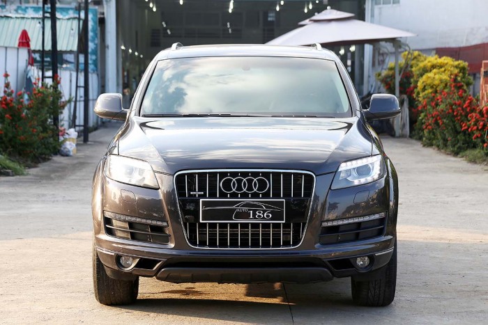 Audi Q7 3.6L Quattro Premium