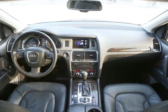 Audi Q7 3.6L Quattro Premium