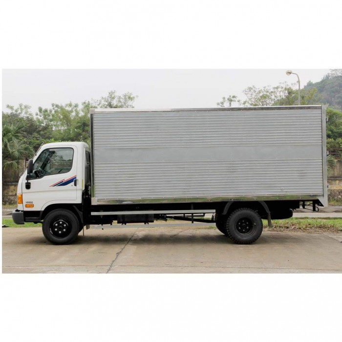 Xe Hyundai HD800 thùng kín tải trọng 7900kg