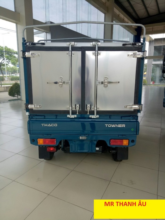 THACO TOWNER800 tải trọng 900kg lưu thông thành phố, hỗ trợ trả góp 75% giá trị xe