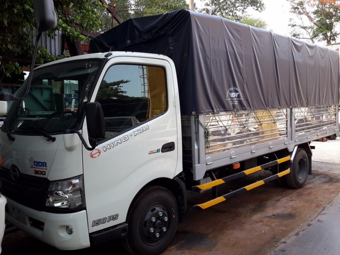 Chuyên bán xe tải hino 1,9 tấn, 3,5 tấn 5 tấn 6 tấn 8 tấn 15 tấn