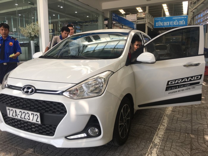 Xe Hyundai i10 1.0AT giá 380 triệu tại Hyundai BRVT