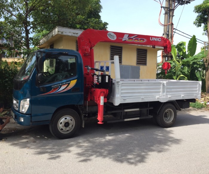 Xe Thaco trường hải Olin500B  5 tấn gắn cẩu Unic 3 tấn