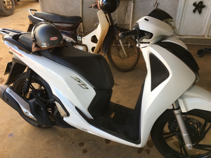 SH 150i cbs 2017