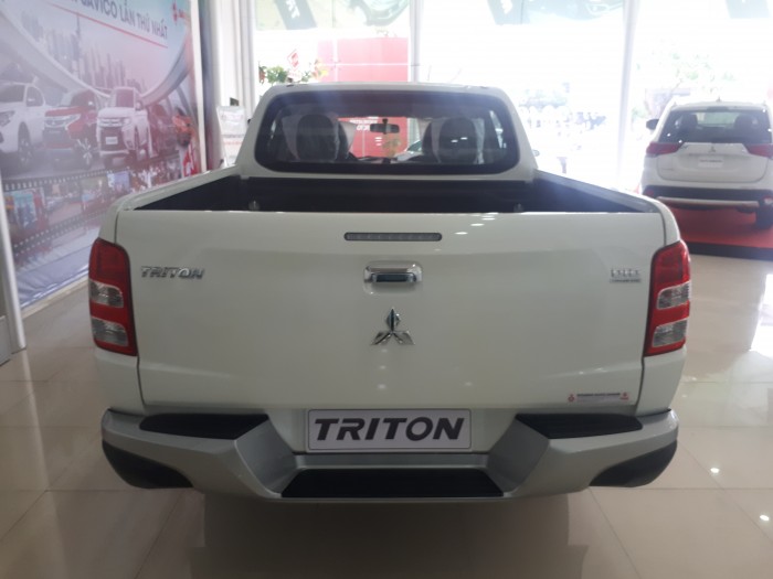 Mitsubishi Triton 2017 nhập khẩu,giảm giá cuối năm,chỉ từ 557 triệu đồng.