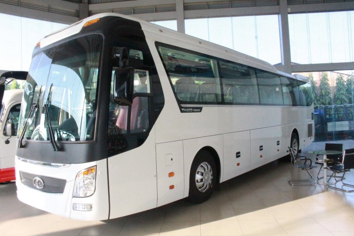 Xe khách THACO BUS TB120S 47 chỗ