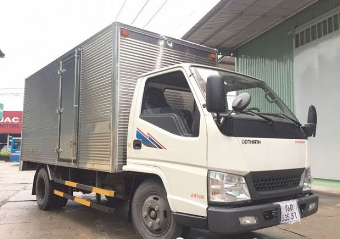 Cần Bán Xe Tải Đô Thành IZ49 2t3 Thùng Kín Giao Ngay- Trả Trước 5%