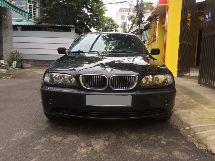 Bán xe BMW 318i sx 2005 zin nguyên tự động đen cực kỳ sang trọng