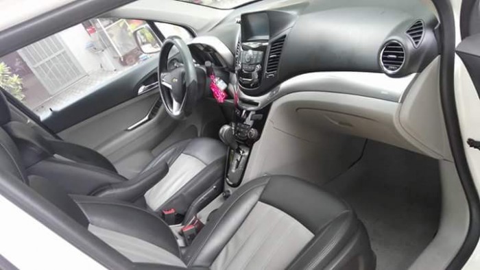Cần bán gấp ô tô 7 chỗ Chevrolet Orlando tự động