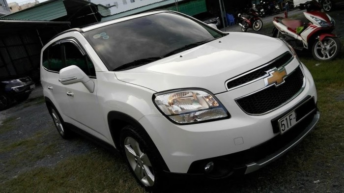 Cần bán gấp ô tô 7 chỗ Chevrolet Orlando tự động