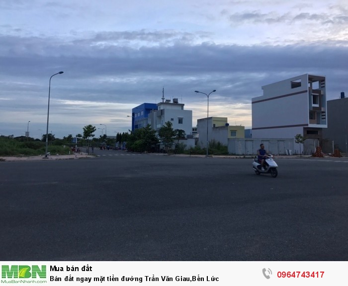 Bán đất ngay mặt tiền đường Trần Văn Giàu,Bến Lức