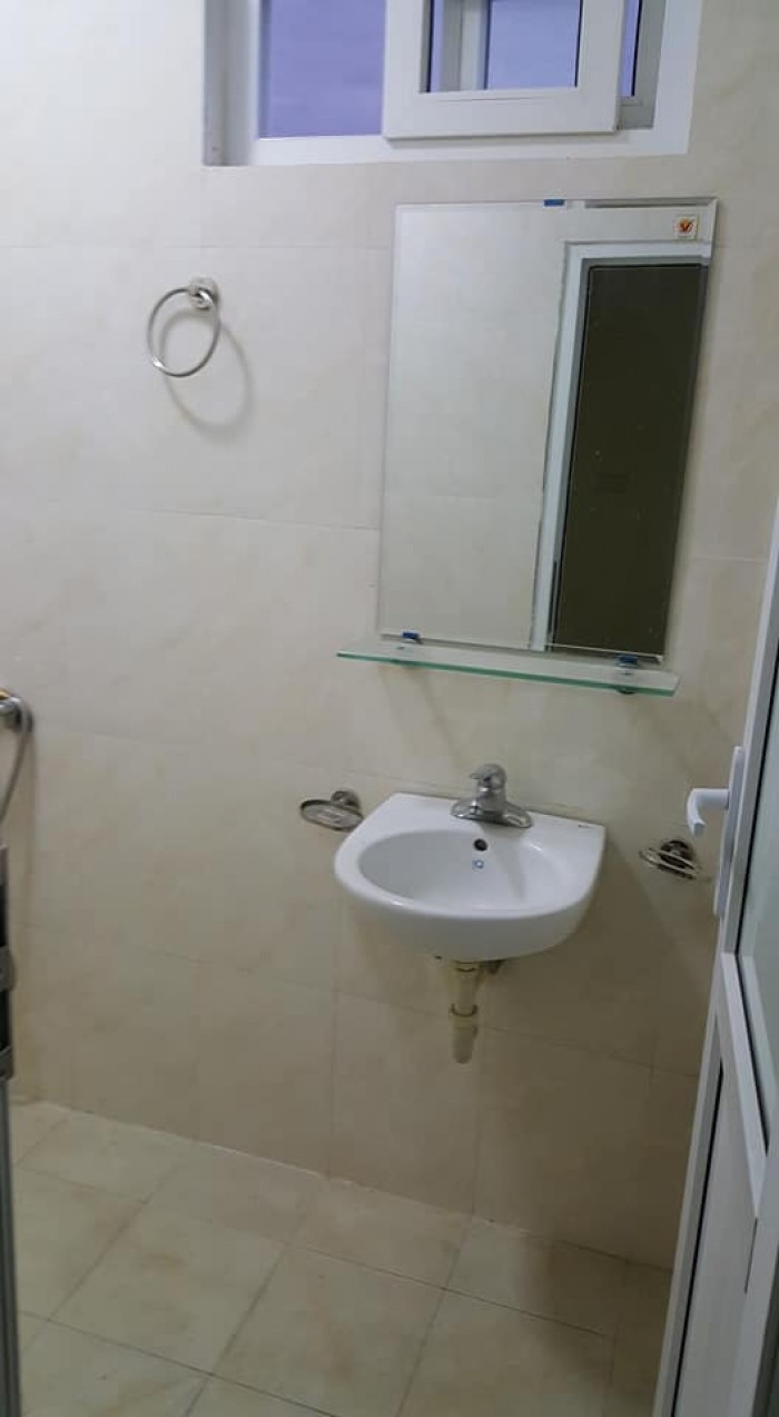 Bán nhà phố Quan Nhân 32m2x5 tầng, Mt đẹp giá