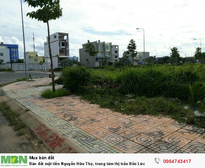 Bán đất mặt tiền Nguyễn Hữu Thọ, trung tâm thị trấn Bến Lức