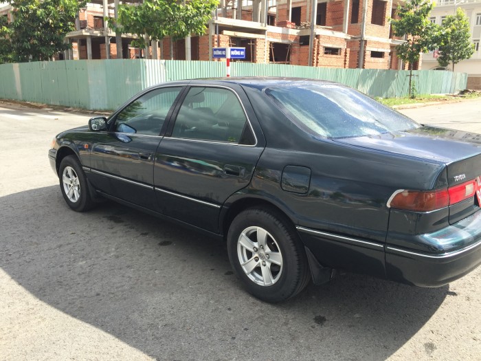 Cần bán xe Camry 1999 nopp. Ai cần liên hệ