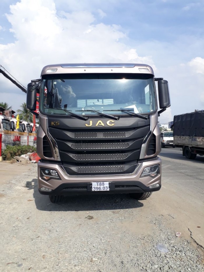 JAC 4 Chân  tải trọng hoàng hóa 17950 Kg