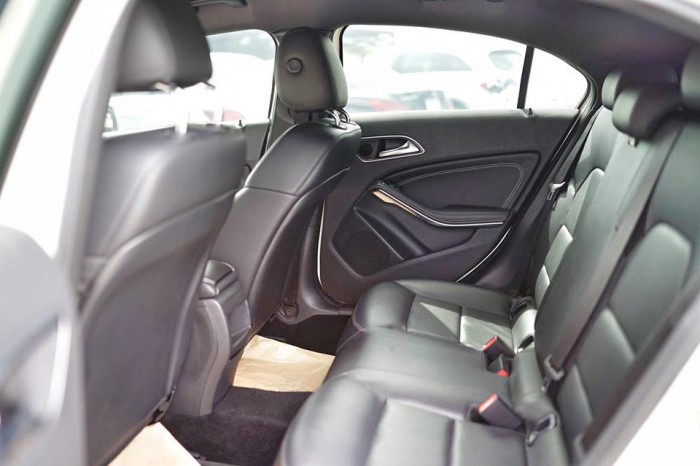 Mercedes A200 2014 Nhập Đức Thanh Toán 300 Triệu là Nhận Xe