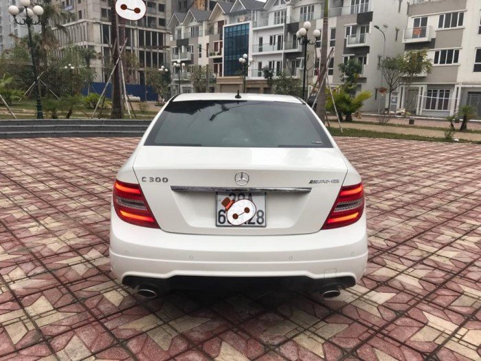 MERCEDES C300 AMG sản xuất 2012, đk 2013 cá nhân chính chủ biển siêu đẹp với chất lượng xe thì đại chất