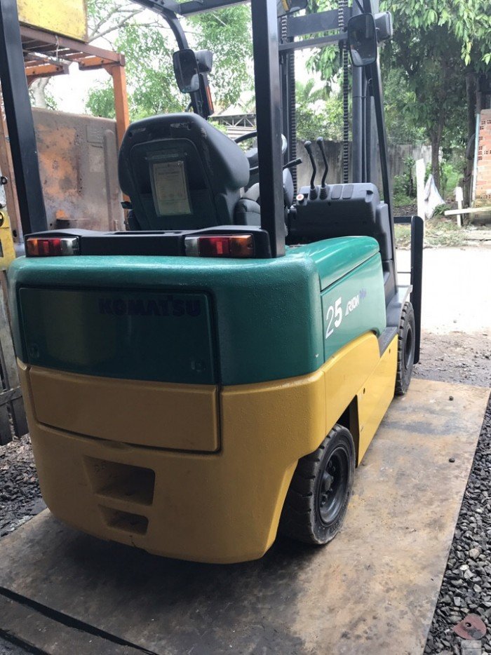 Bán xe nâng điện ngồi lái 2,5 tấn giá rẻ