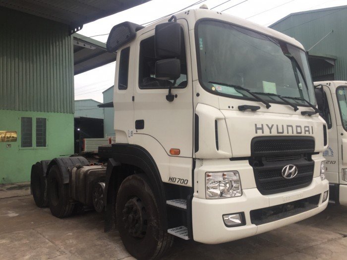 Xe đầu kéo Hyundai HD1000