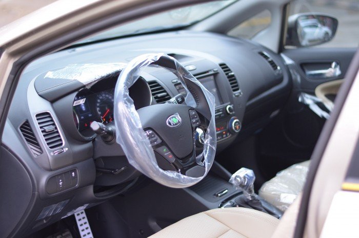 Xe Cerato new 2018
