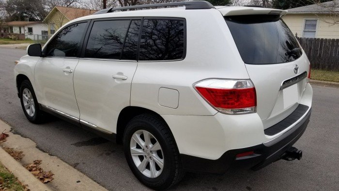 Cần bán xe Toyota Highlander 2013 at Full opption odo 31.000km