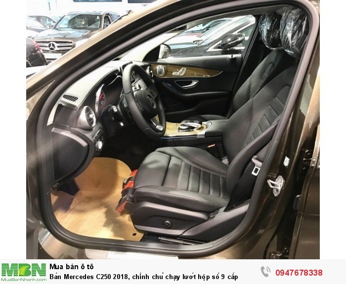 Bán Mercedes C250 2018, chính chủ chạy lướt hộp số 9 cấp