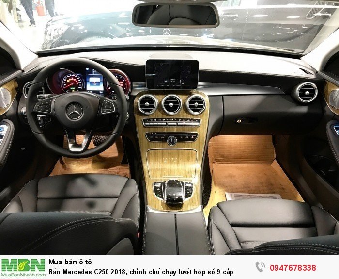 Bán Mercedes C250 2018, chính chủ chạy lướt hộp số 9 cấp