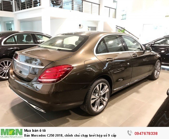Bán Mercedes C250 2018, chính chủ chạy lướt hộp số 9 cấp