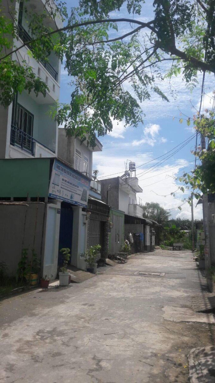 Cần tiền mua nhà nên bán lỗ lô đất đường Số 1, Nguyễn Duy Trinh, P. Long Trường, Quận 9