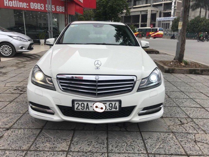 Mercedes C250 sản xuất 2011 đăng ký chính chủ từ đầu