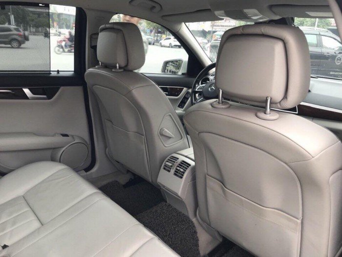 Mercedes C250 sản xuất 2011 đăng ký chính chủ từ đầu