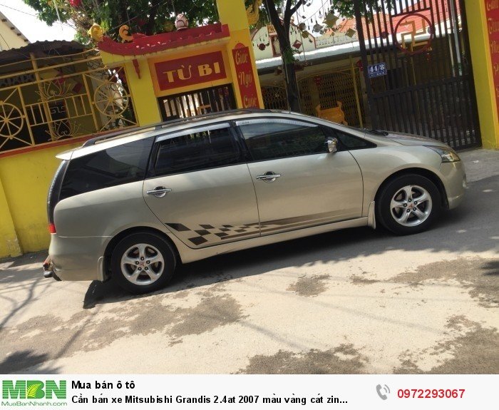 Cần bán xe Mitsubishi Grandis 2.4at 2007 màu vàng cát zin đẹp